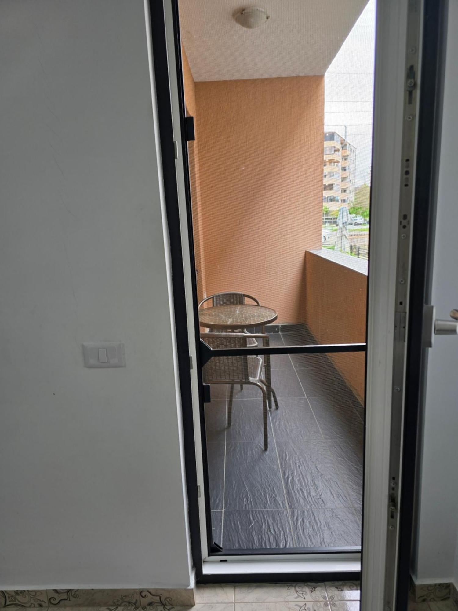 Apartament Mihaela Râmnicu Vâlcea Екстериор снимка